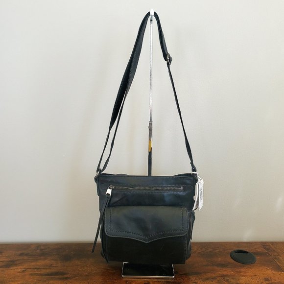 THE SAK Ventura Vintage Finish Crossbody Bag - Picture 3 of 7
